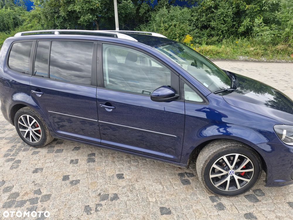 Volkswagen Touran 1.6 TDI DPF BlueMot Trendline - 17