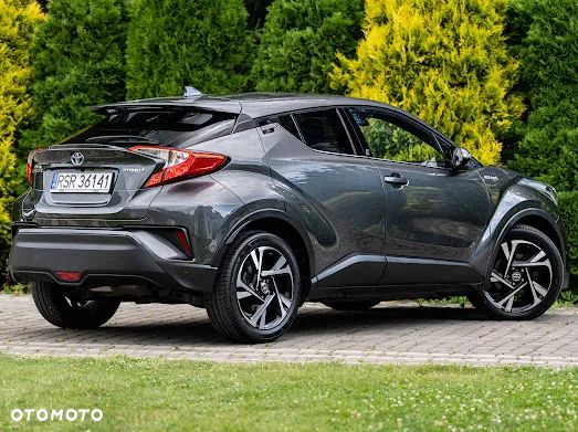 Toyota C-HR - 11