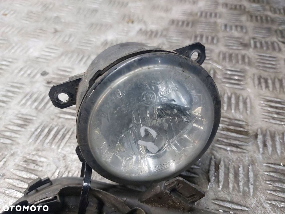 HALOGEN LEWY KRATKA ZAŚLEPKA MITSUBISHI ASX I 8321A387 89500181 - 3