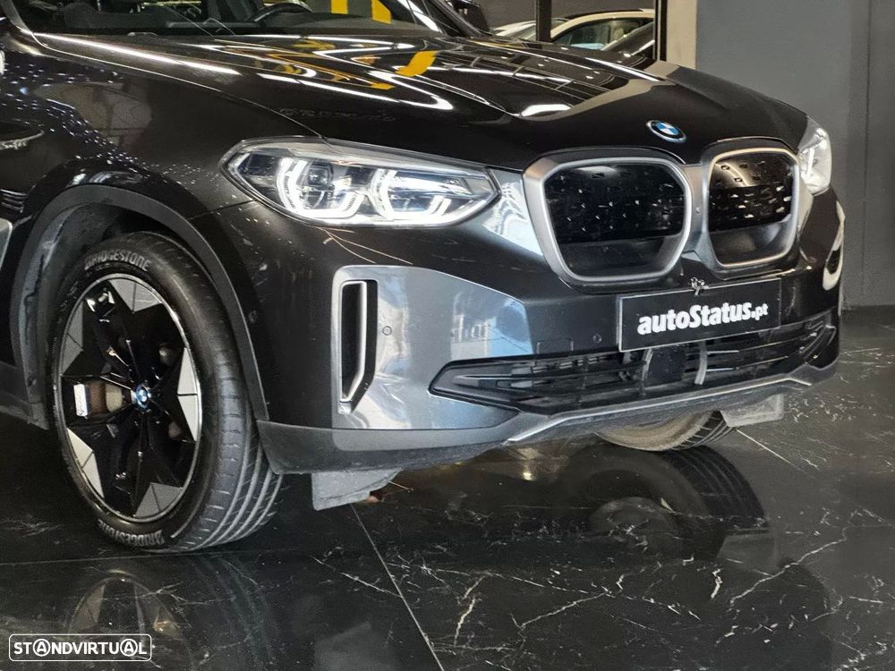 BMW iX3 Impressive - 3