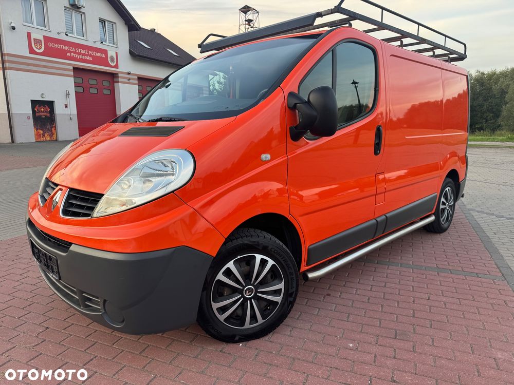 Renault Trafic - 1