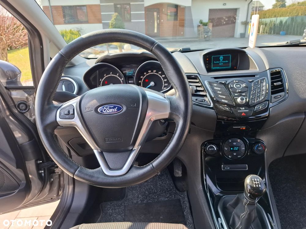 Ford Fiesta 1.0 EcoBoost Titanium - 20