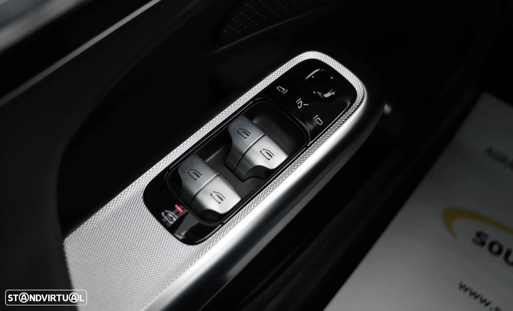 Mercedes-Benz E 300 de - 36