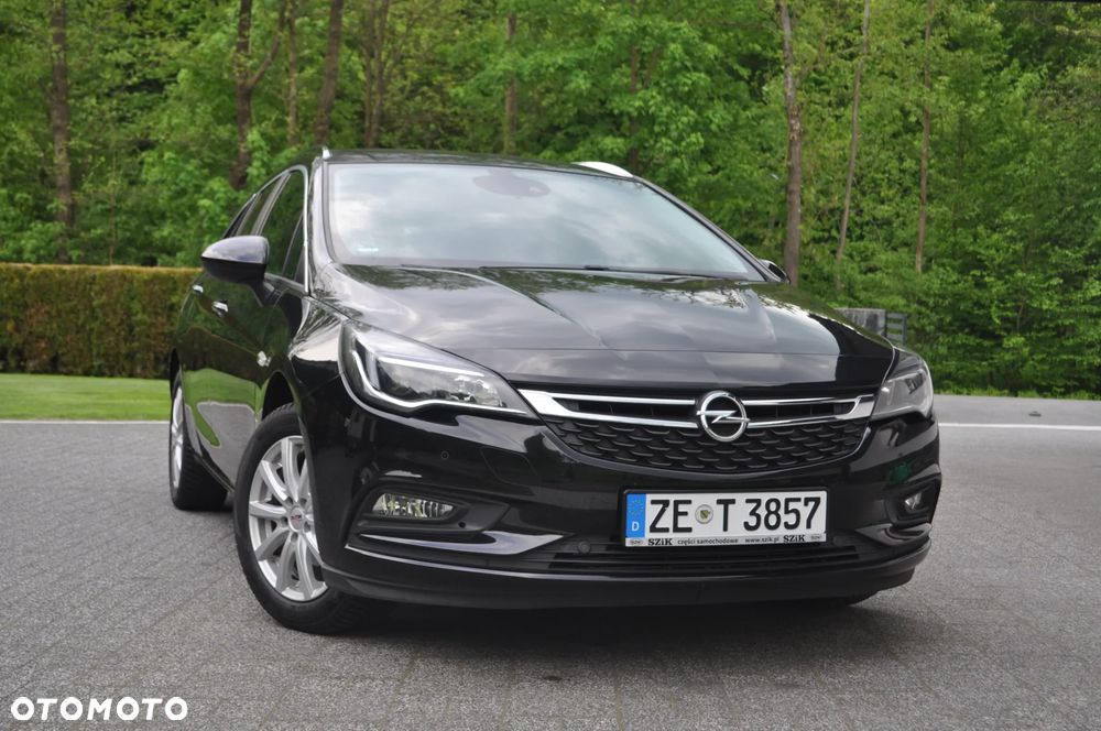 Opel Astra 1.4 Turbo Edition - 1