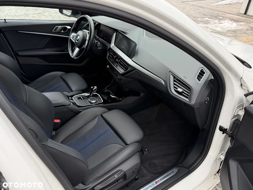 BMW Seria 1 118i M Sport - 21