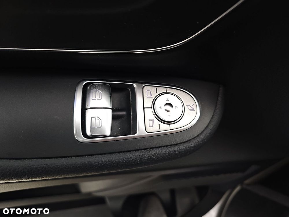 Mercedes-Benz Klasa V 250 d 4-Matic Avantgarde 9G-Tronic (d³ugi) - 11