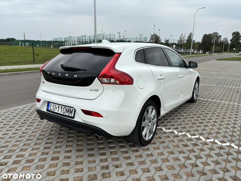 Volvo V40 D3 Drive-E Inscription - 5