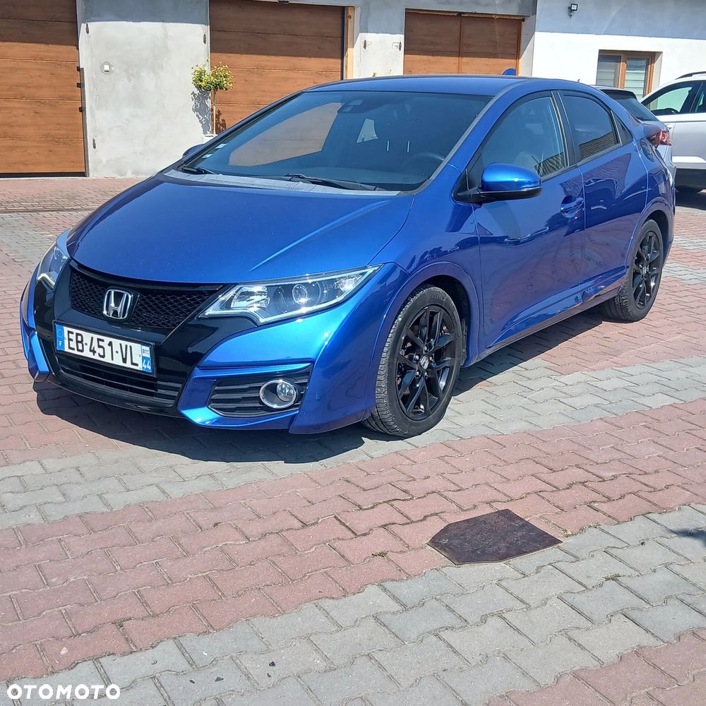 Honda Civic 1.6 i-DTEC Executive Black Edition - 2