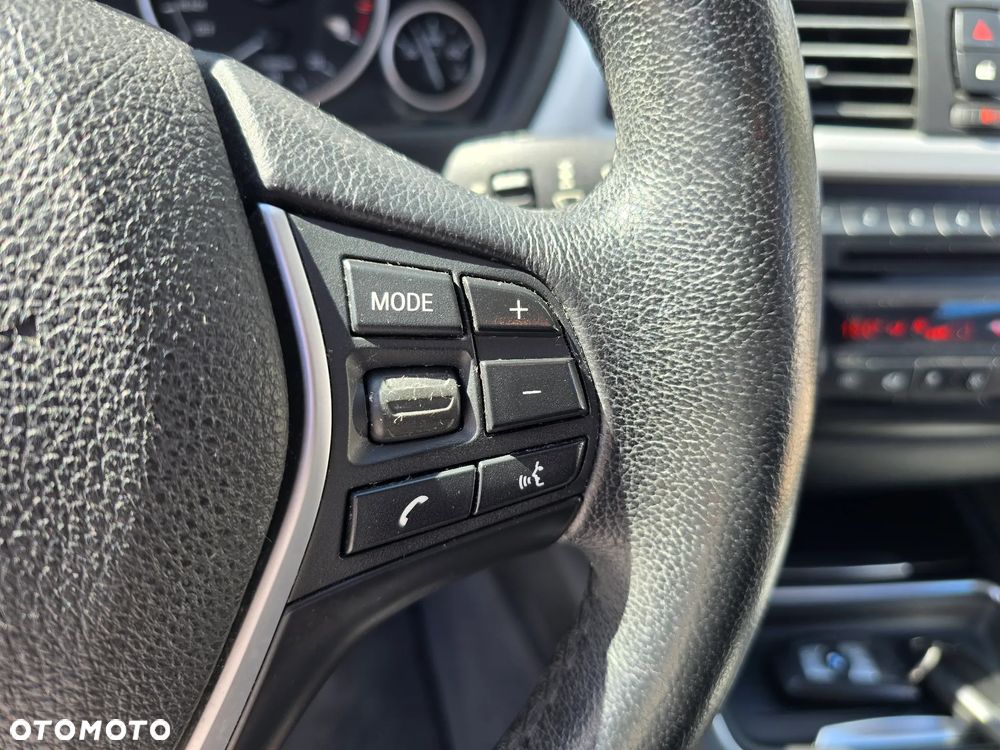 BMW Seria 3 - 26