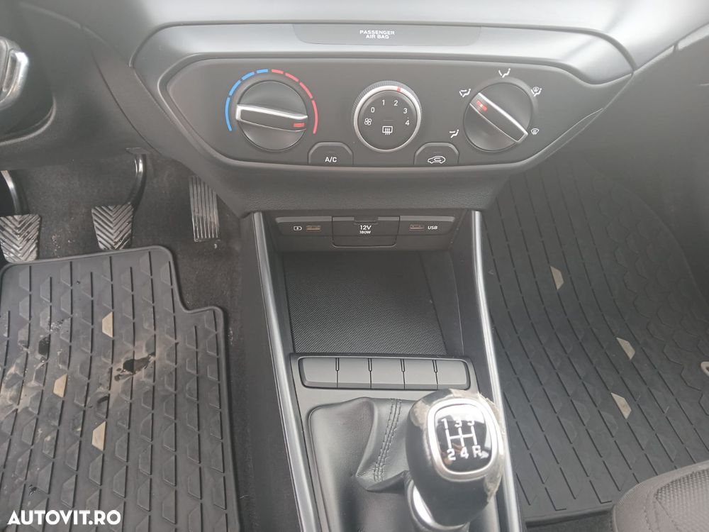 Hyundai i20 1.2 L 84CP 5DR Clasic - 9