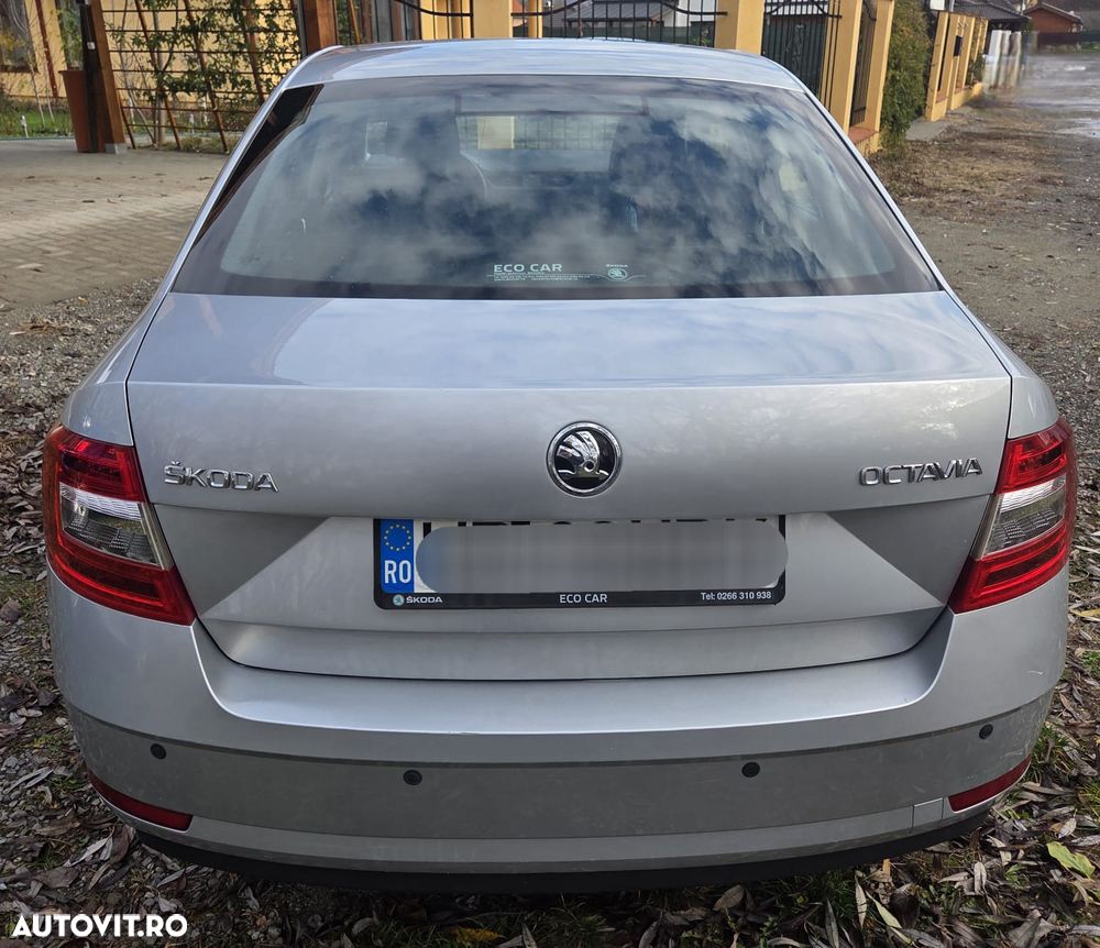 Skoda Octavia 1.6 TDI Active - 5