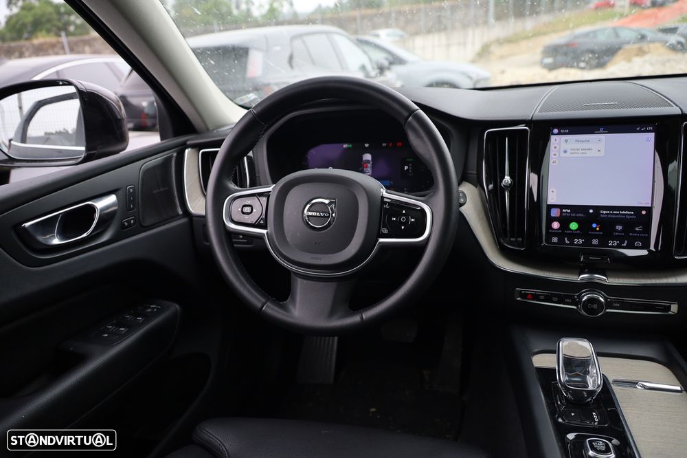 Volvo XC 60 2.0 T6 PHEV Inscription AWD - 18