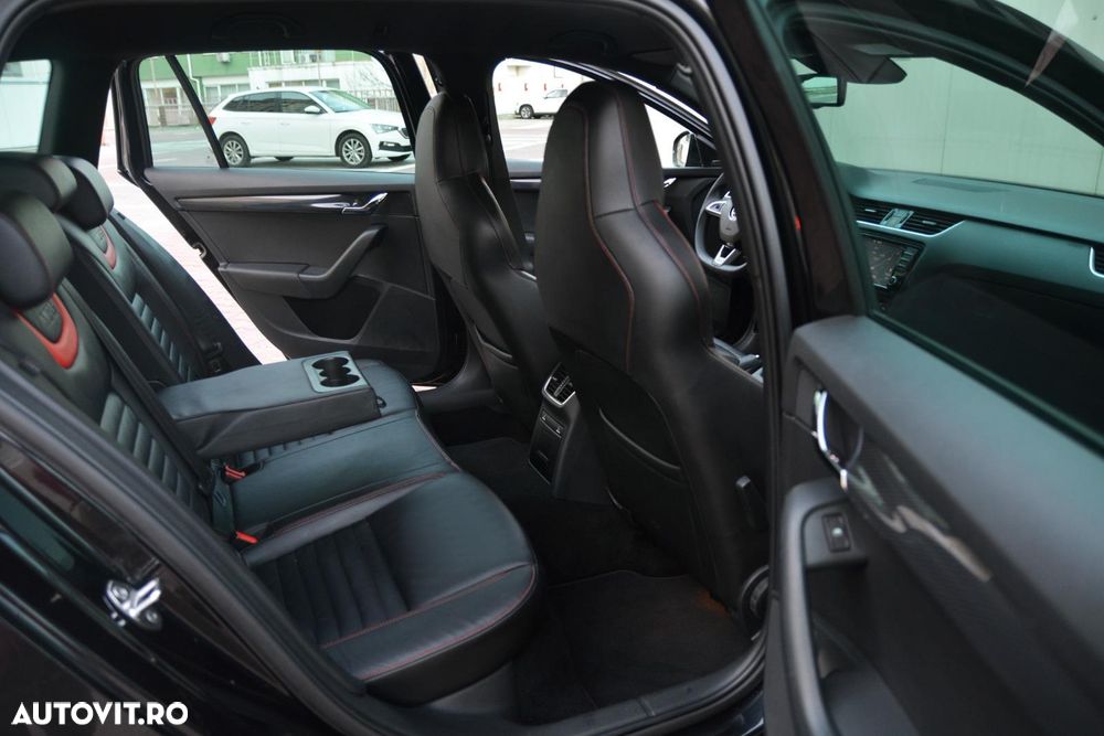 Skoda Octavia 2.0 TDI (Green tec) 4x4 DSG RS - 15