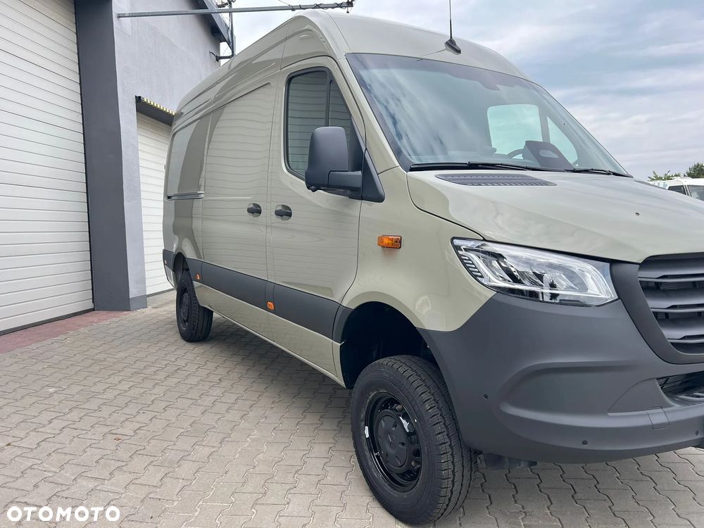 Mercedes-Benz Sprinter - 3