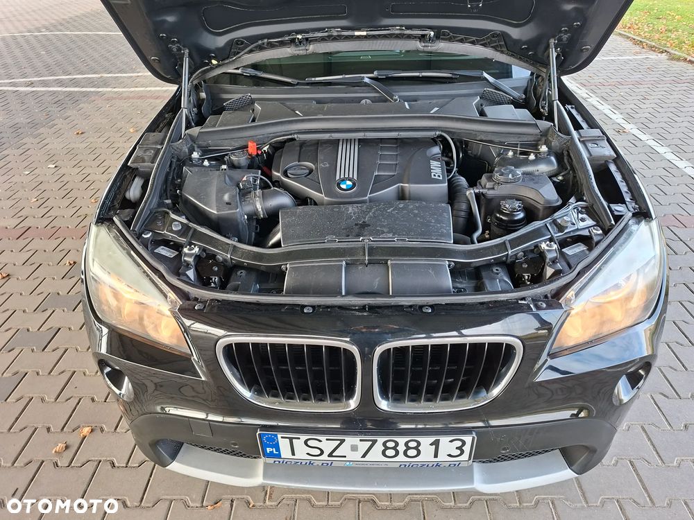 BMW X1 sDrive18d Sport Line - 13