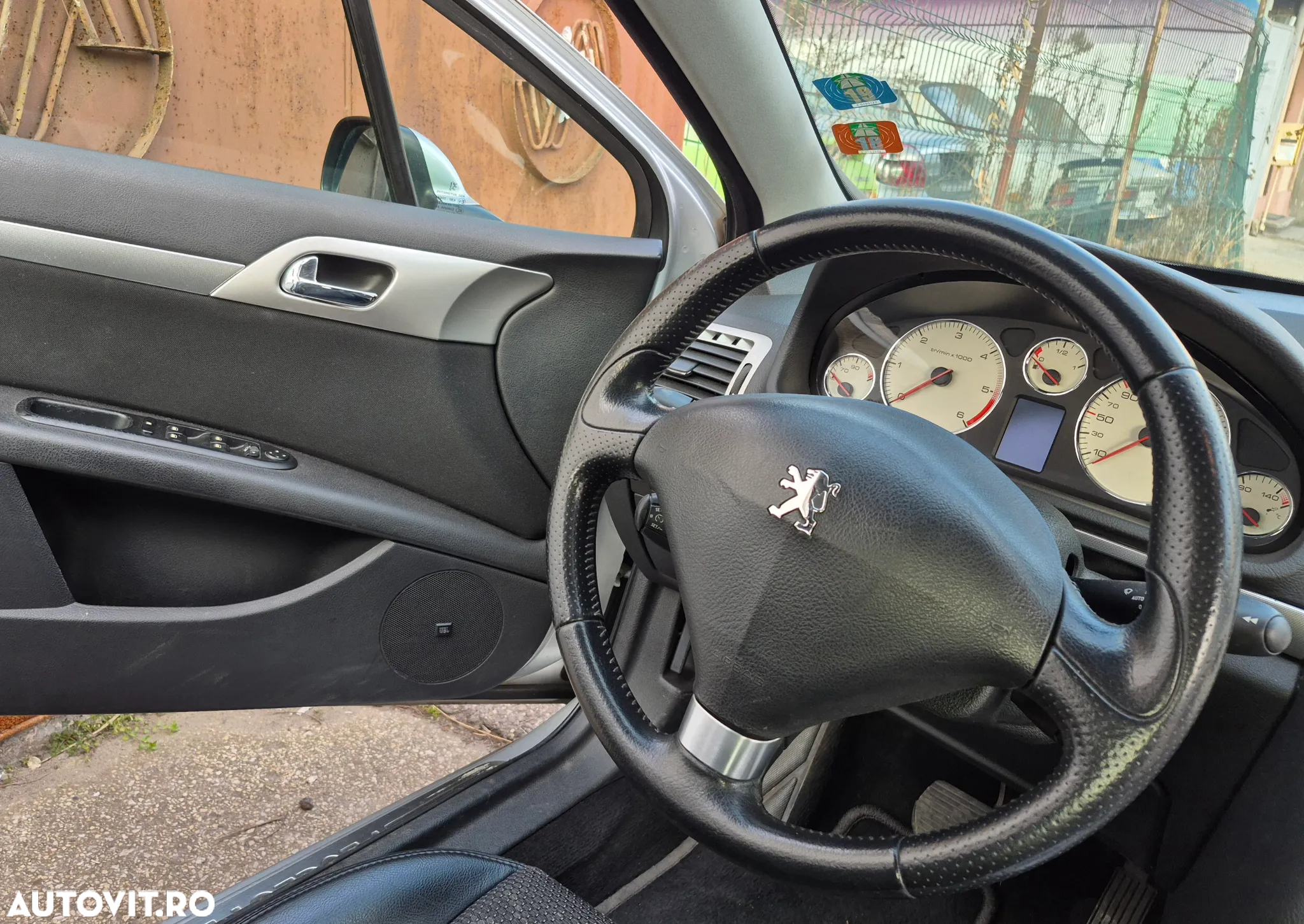 Peugeot 407 HDi 135 Automatik JBL - 28