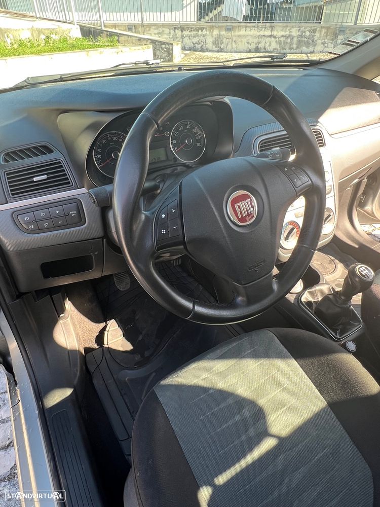 Fiat Grande Punto - 28