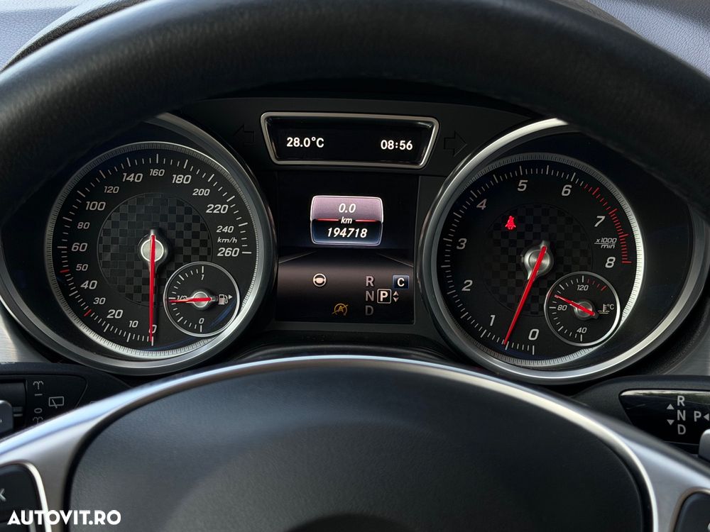 Mercedes-Benz GLE AMG 43 4Matic 9G-TRONIC AMG Line - 35