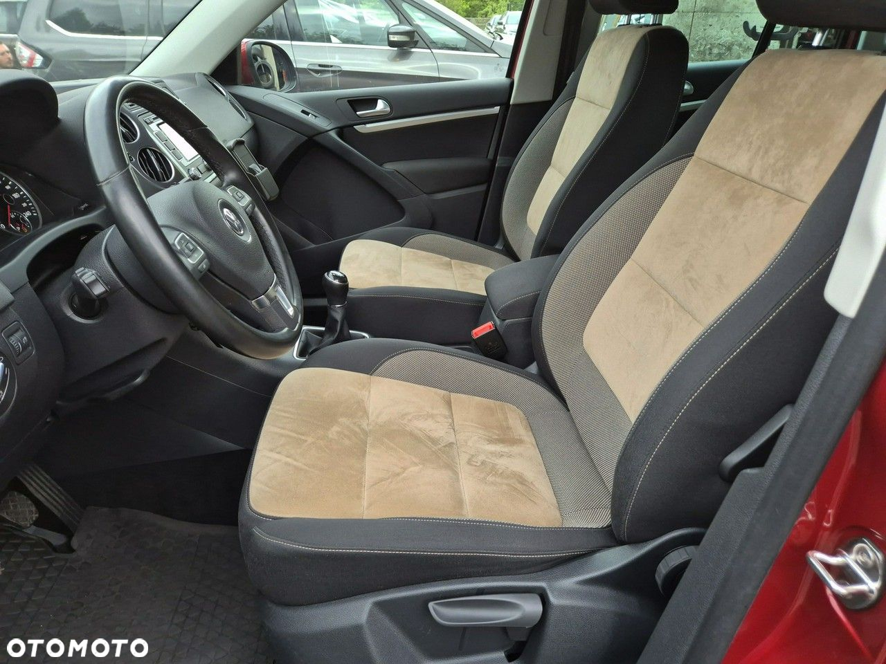 Volkswagen Tiguan 1.4 TSI Sport&Style - 7