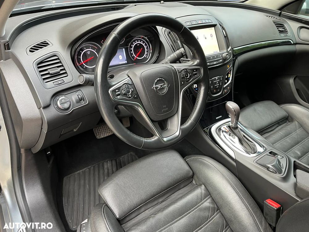 Opel Insignia 2.0 Bi Turbo CDTI 4x4 Sports Tourer Aut. - 13