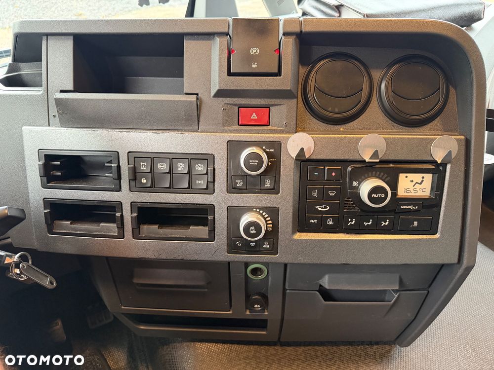 Renault T 460/Euro 6/tylko 532.000 km/ - 27