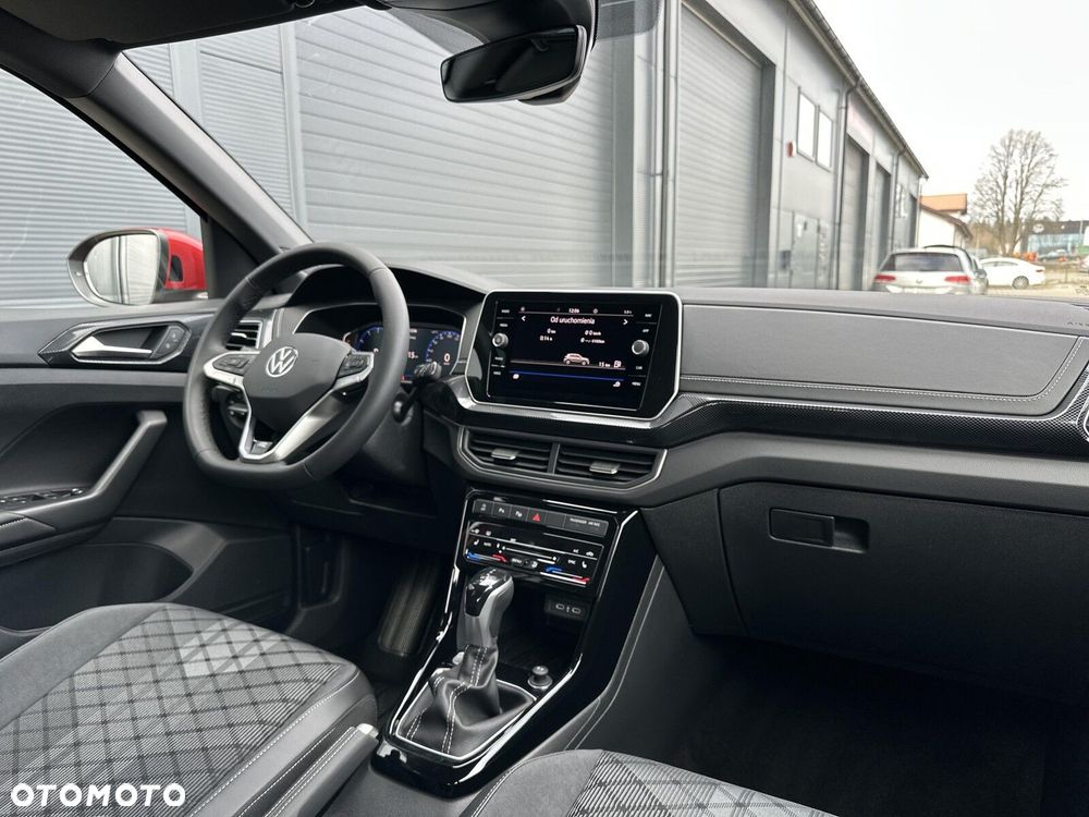 Volkswagen T-Cross - 31