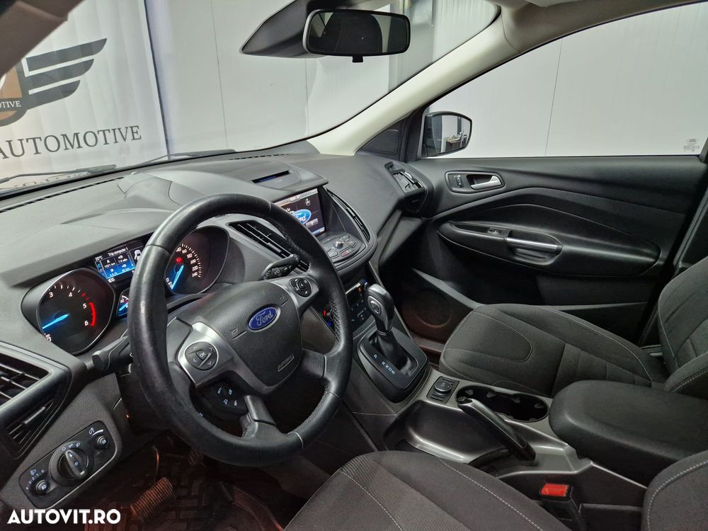Ford Kuga 2.0 TDCi Powershift 4WD Trend - 9
