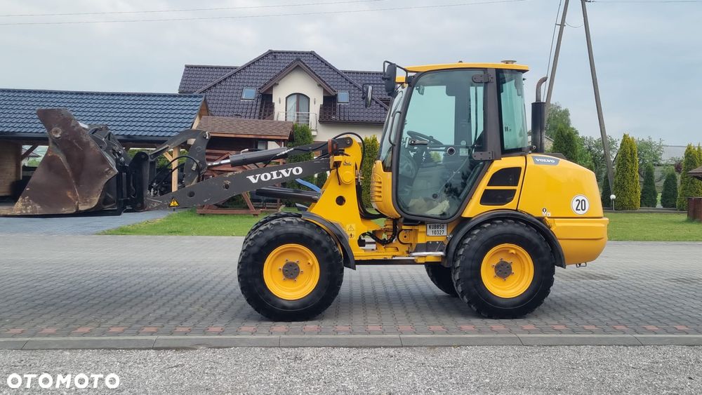 Volvo L25F/ 2635Mth/ Maszyna sprowadzona/ - 6