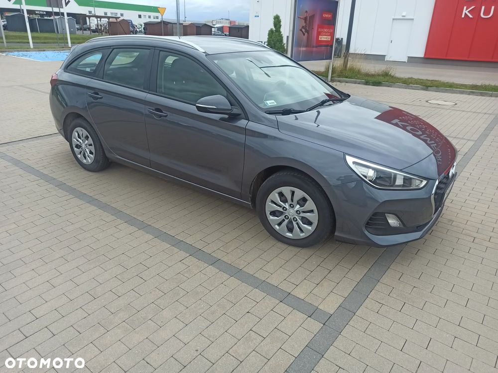 Hyundai i30 1.4 T-GDI Classic + DCT - 4