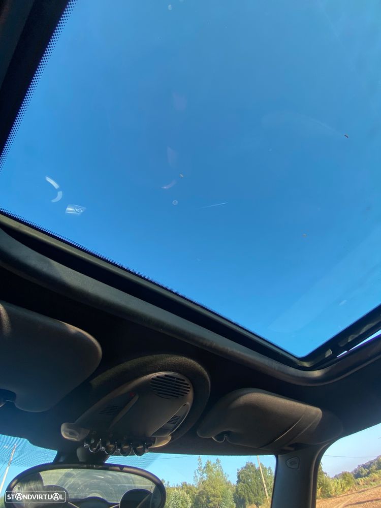 MINI 3 Portas Cooper D - 10