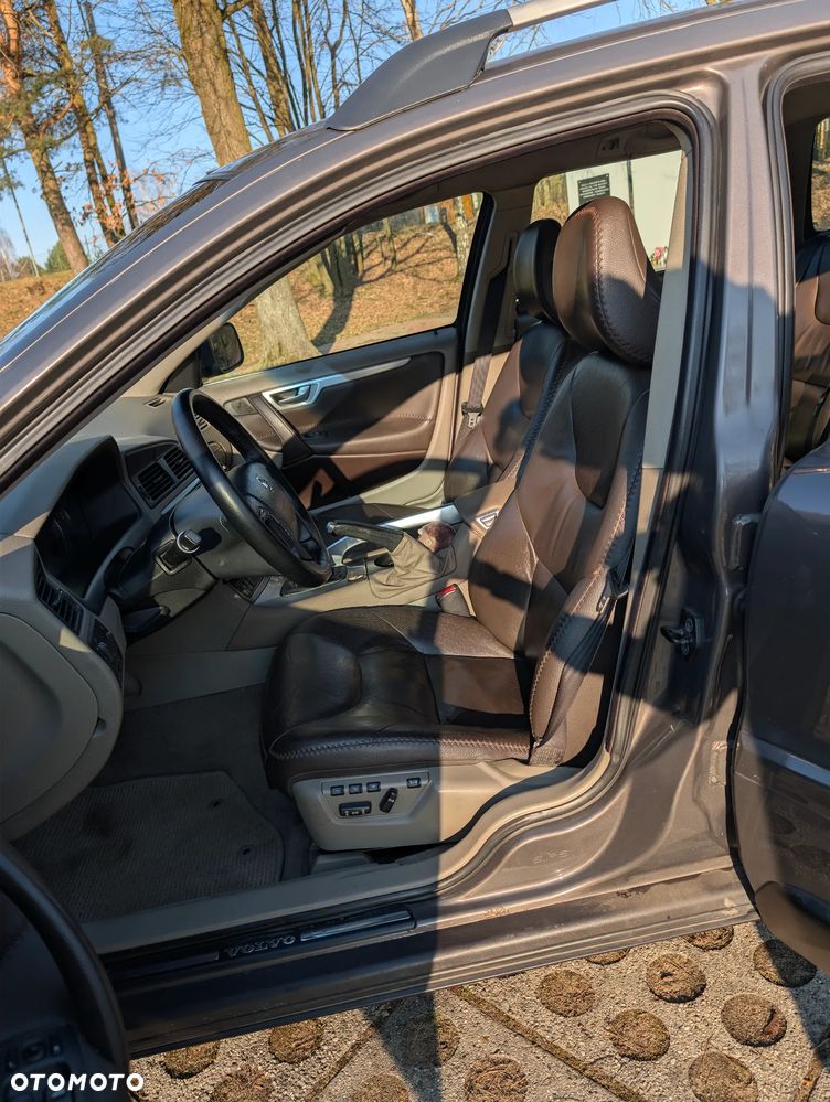 Volvo XC 70 2.4D5 AWD Summum - 16