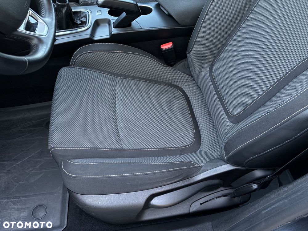 Renault Megane 1.3 TCe FAP Business - 13