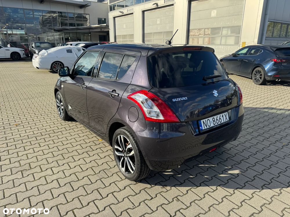 Suzuki Swift - 4