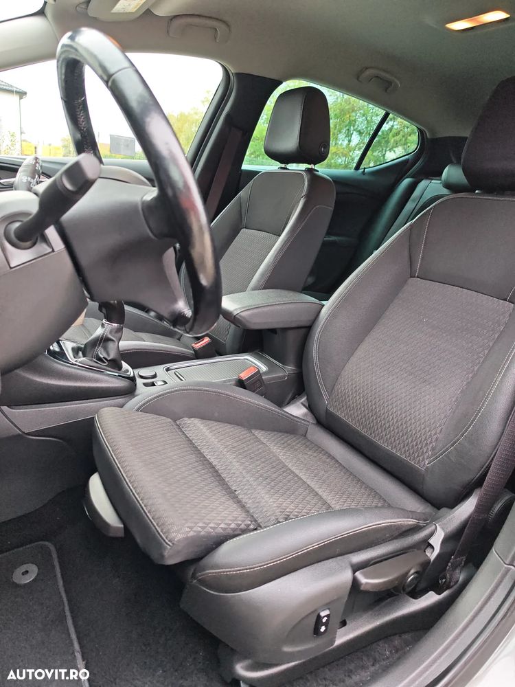 Opel Astra - 12