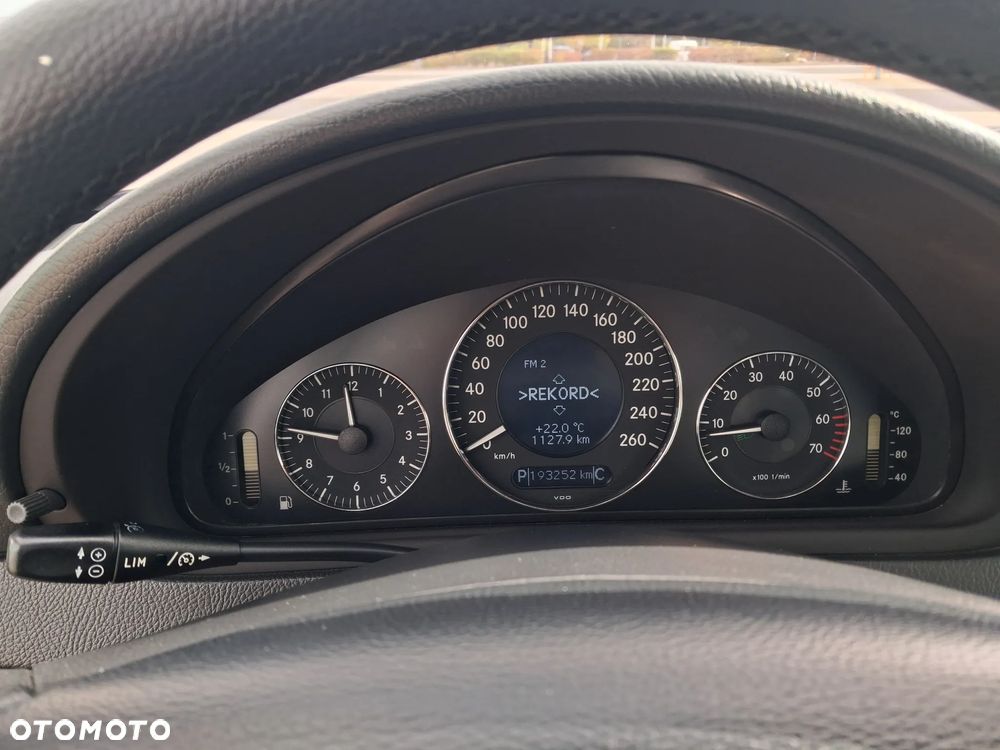 Mercedes-Benz CLK - 11