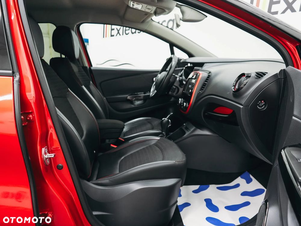 Renault Captur TCe 120 EDC Helly Hansen - 33