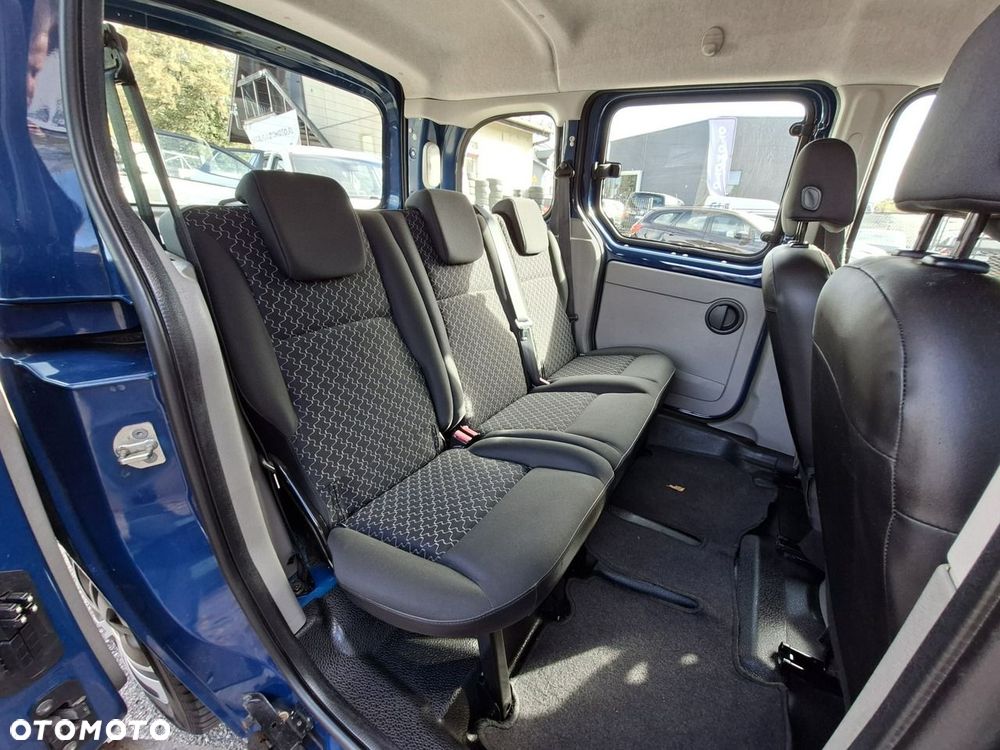 Renault Kangoo 1.6 8V Happy Family - 19