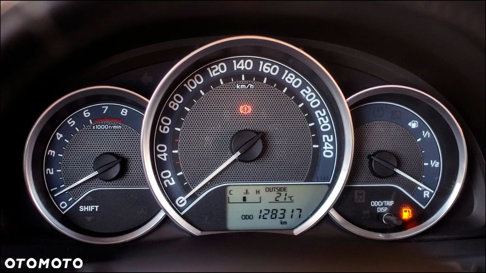 Toyota Auris - 22