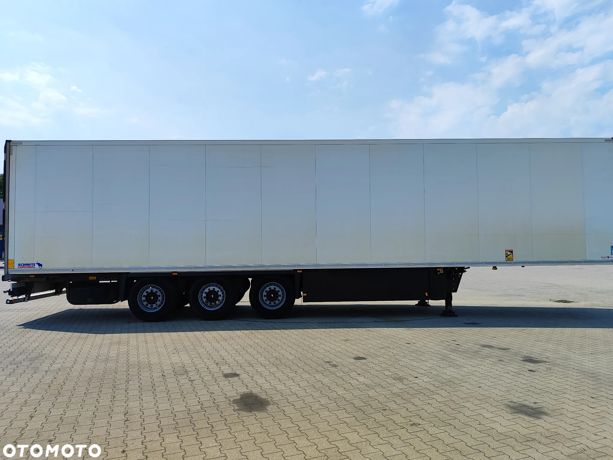 Schmitz Cargobull SCB S38 - 16