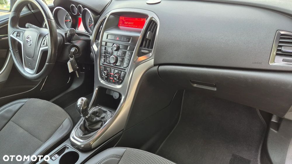 Opel Astra - 22
