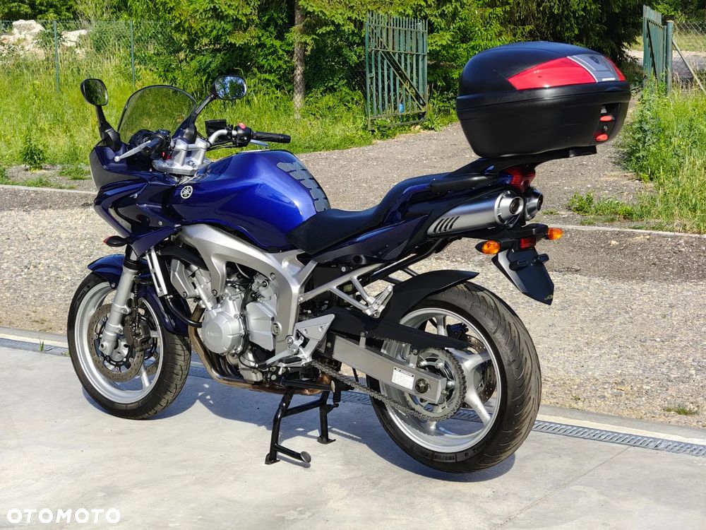 Yamaha FZ6 - 11