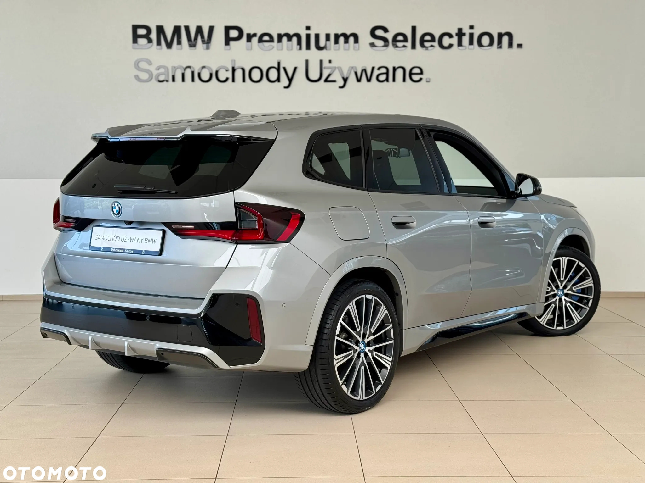 BMW iX1 xDrive30 66.5kWh M Sport - 2