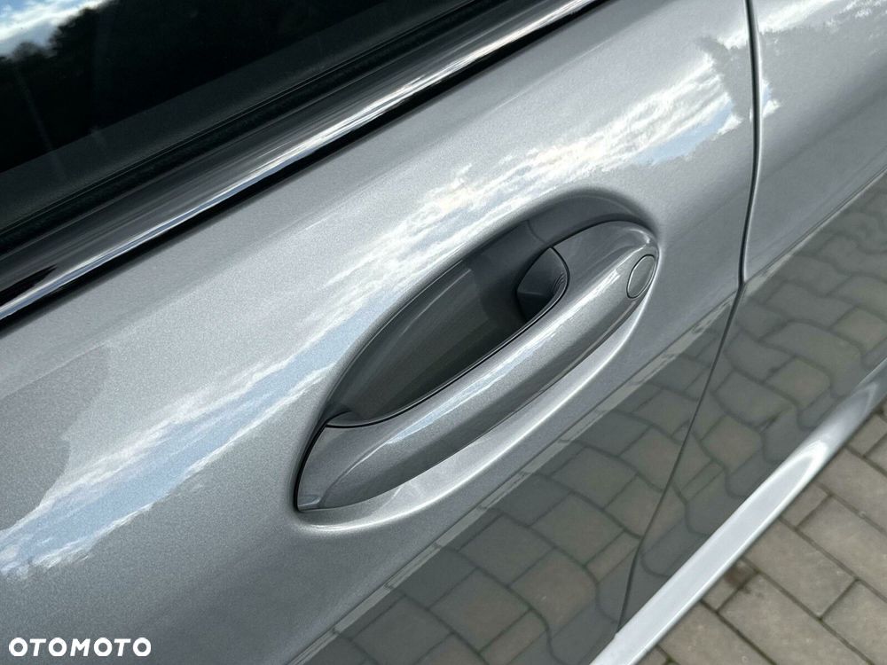 BMW Seria 1 - 25