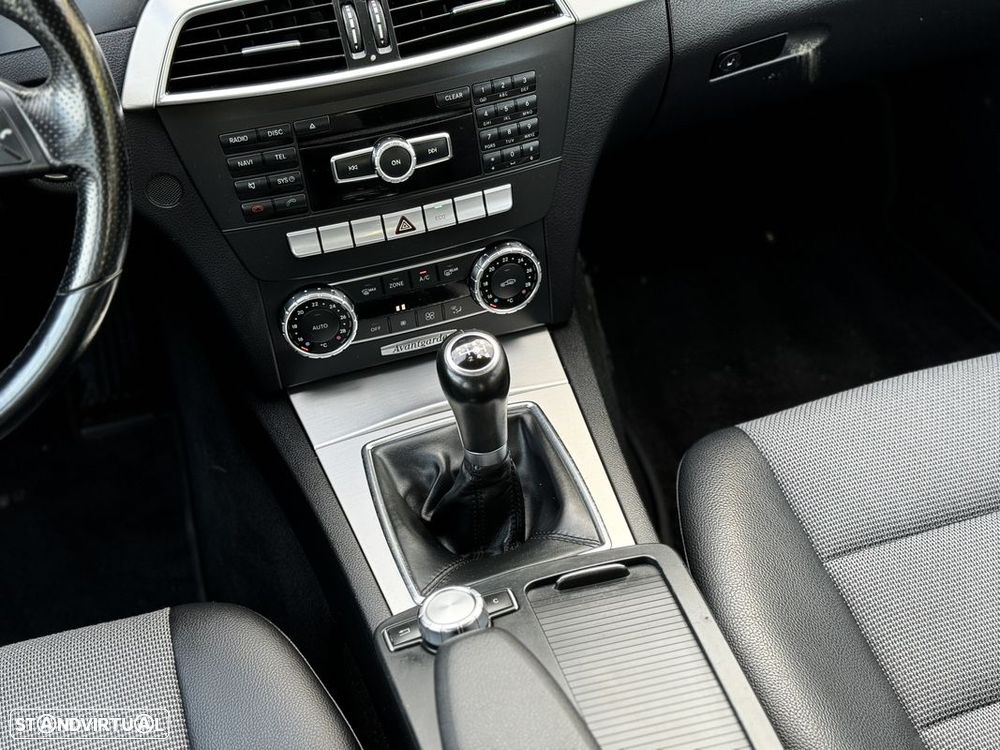 Mercedes-Benz C 250 CDi Avantgarde BlueEfficiency - 19