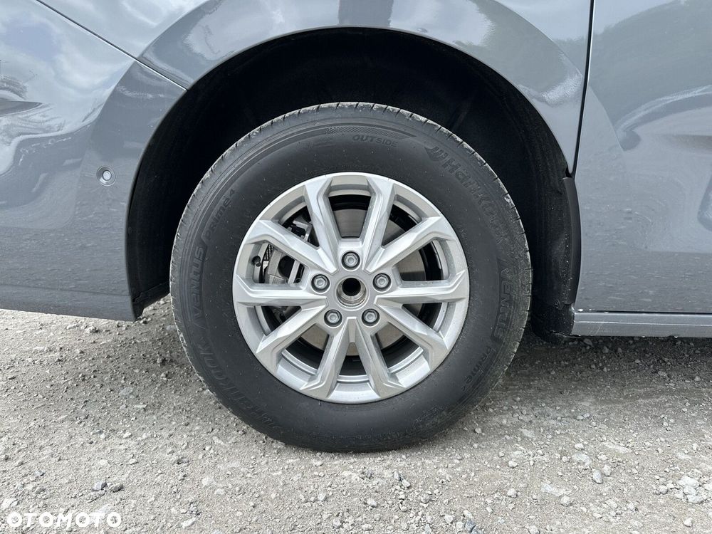 Volkswagen Multivan - 19