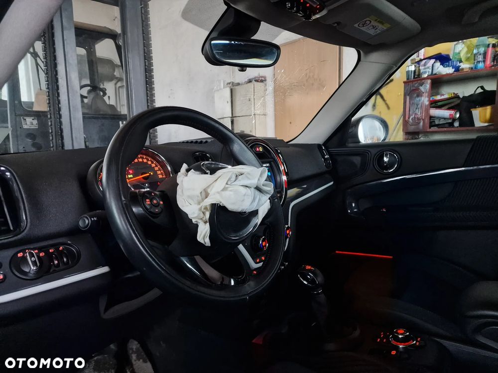 MINI Countryman Cooper S E All4 - 11