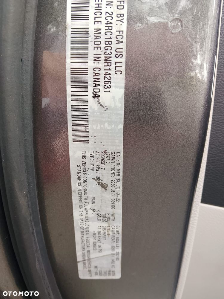 Chrysler Pacifica - 8