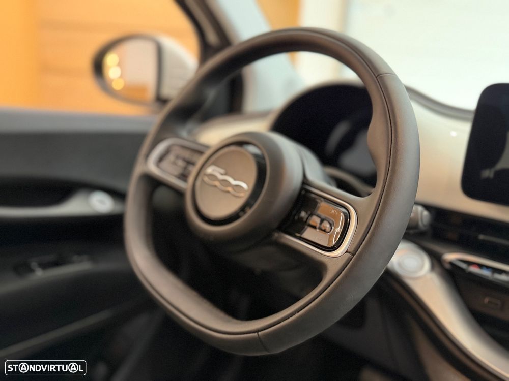 Fiat 500e Action - 5