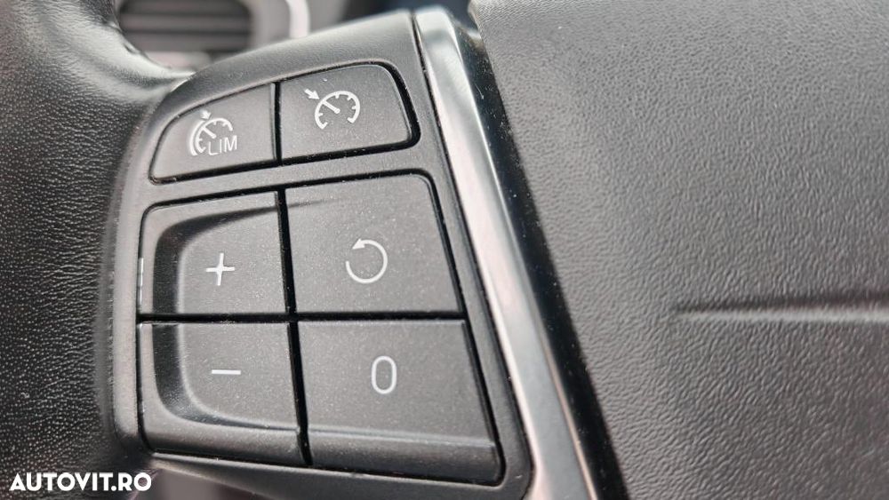 Volvo S60 D5 AWD Geartronic Edition - 15