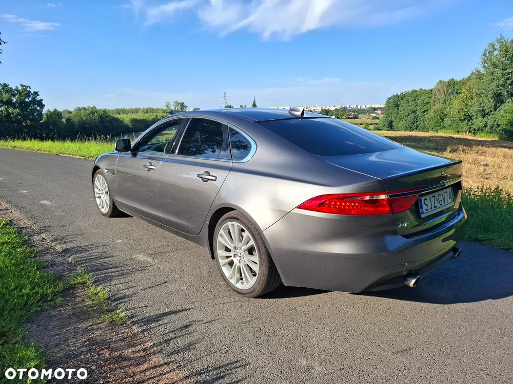 Jaguar XF 3.0 V6 Prestige - 1
